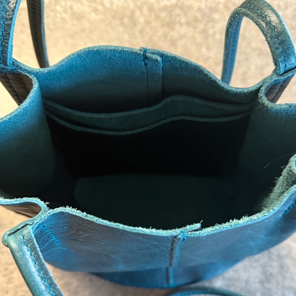 Portland Leather Goods Classic Devan in Lagoon EUC - Picture 5 of 10